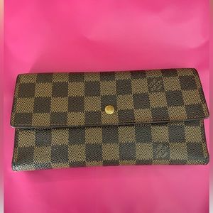 Louis Vuitton Damier Ebene Trifold wallet